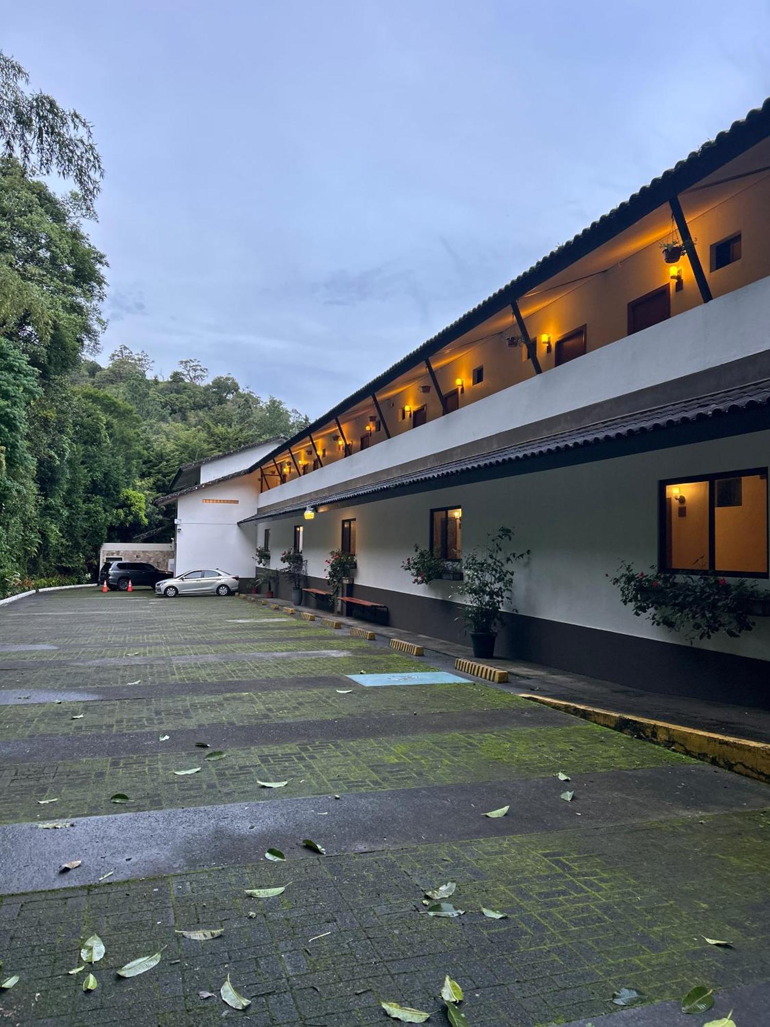 Hotel Ladera 4*
