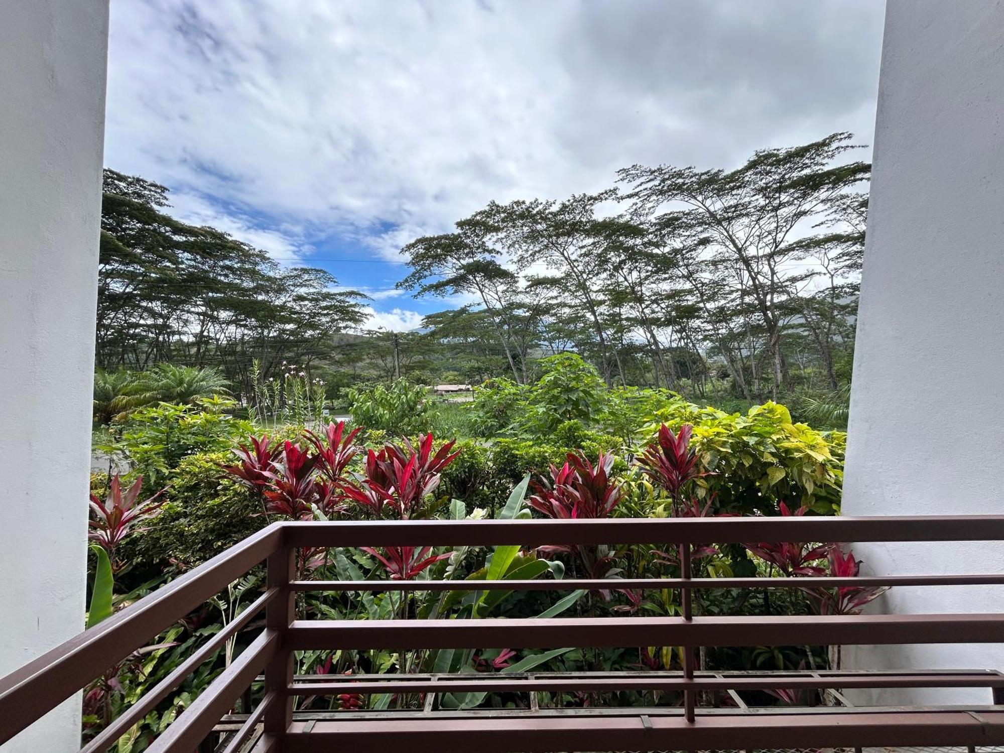 Ladera Hotel